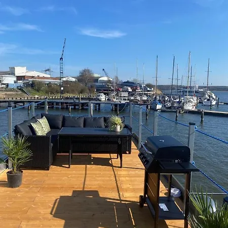 Hausboot Ostsee Meeresbriese Botel