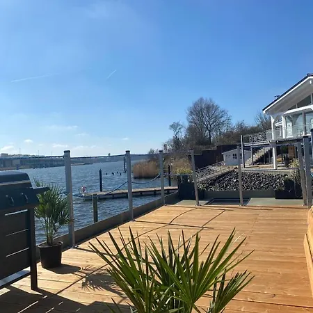 Hausboot Ostsee Meeresbriese Lübeck